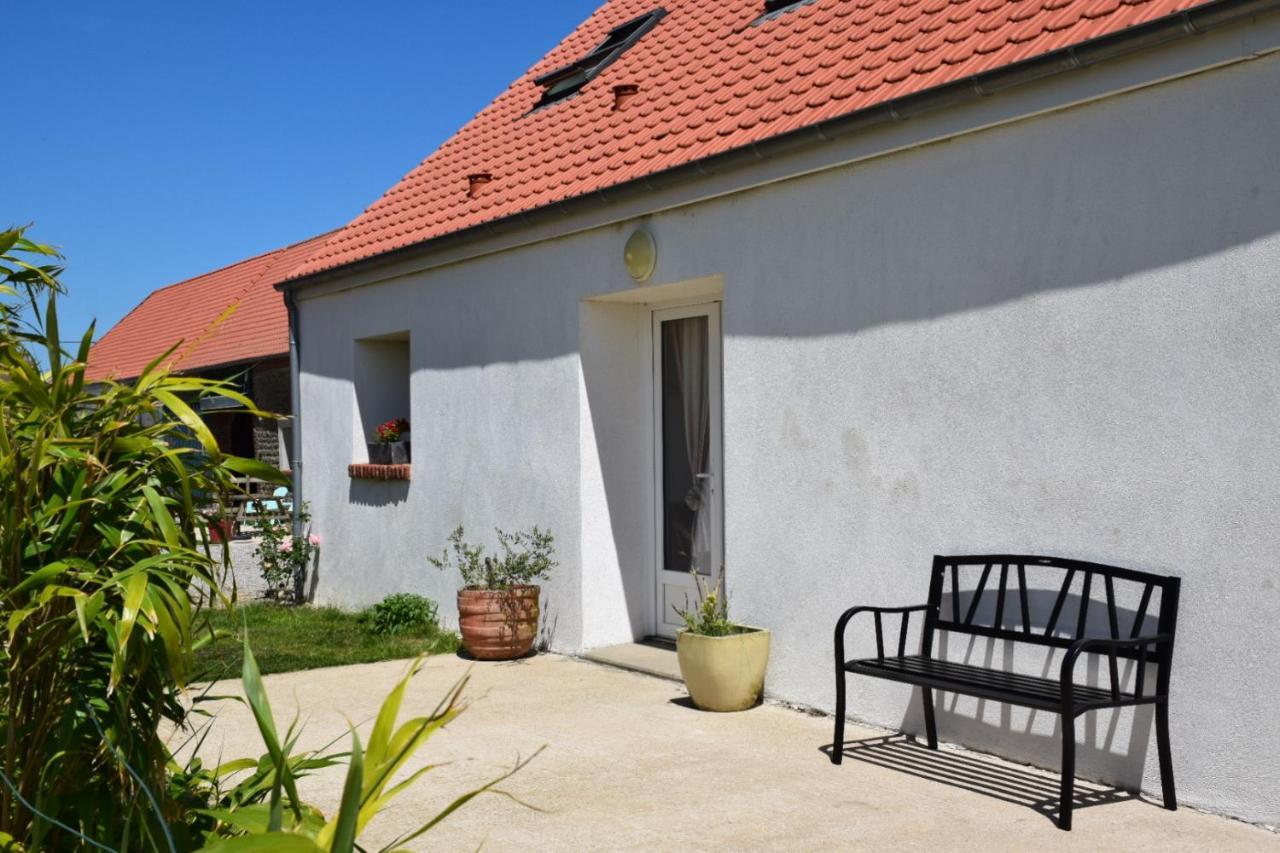 Le Clos De L'Angley Gites Et Ecurie Caffiers Exterior photo